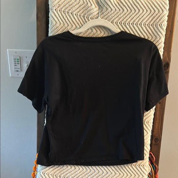 Girl’s XL (14/16) AC/DC Kids Black and Pink T-Shirt - Picture 2 of 2